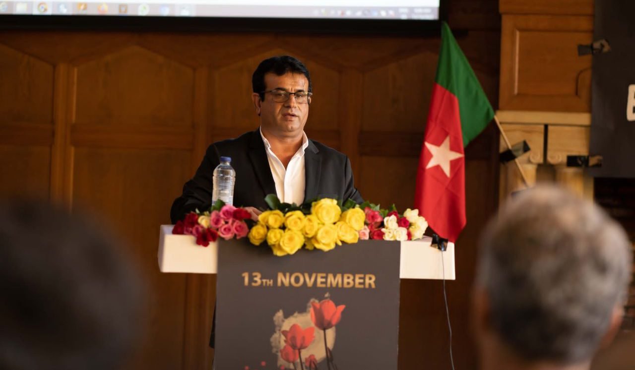 پاکستان وتگڑیں ڈیھے چہ جتائیں راجانی زورگپتی ءَ جوڑ بوتگ۔ ڈاکٹر نسیم