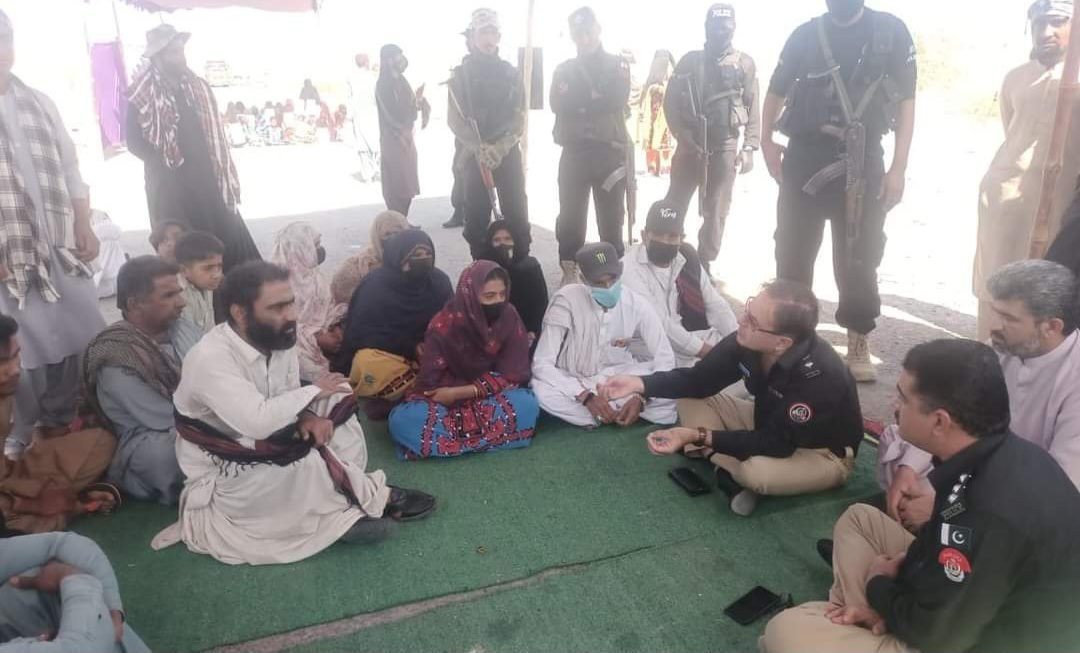 تربت: بیست ءُ چار اداراں زور بیگواھیں مردمانی آجوئی ءِ کول ءَ ڈی بلوچ ءِ زھرشانی ھلاس