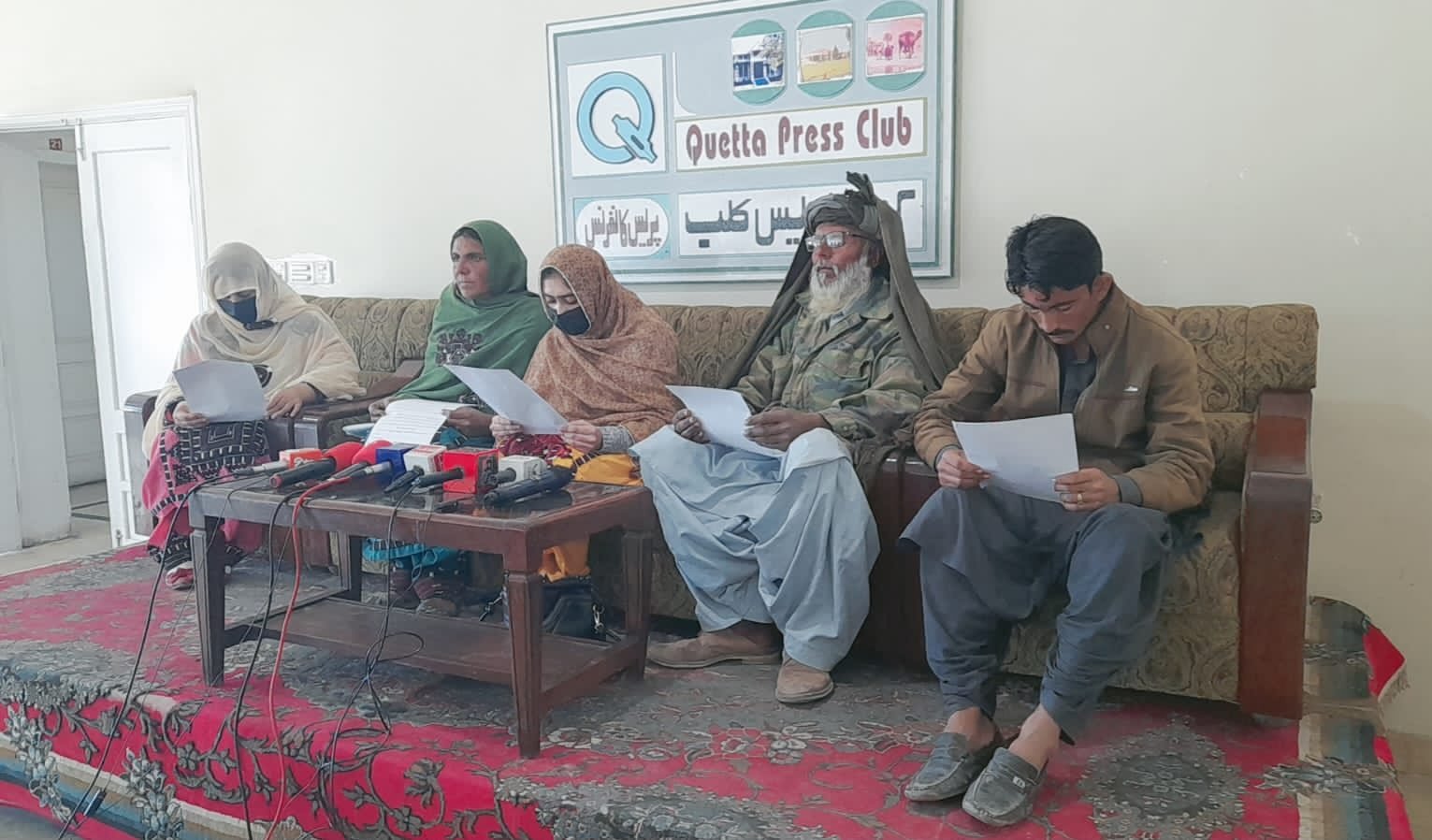 مردم دوست ءُ اھوالکاراں ھوار درسیں راج پمن توار چست بہ کن اَنت۔ بسران بلوچ