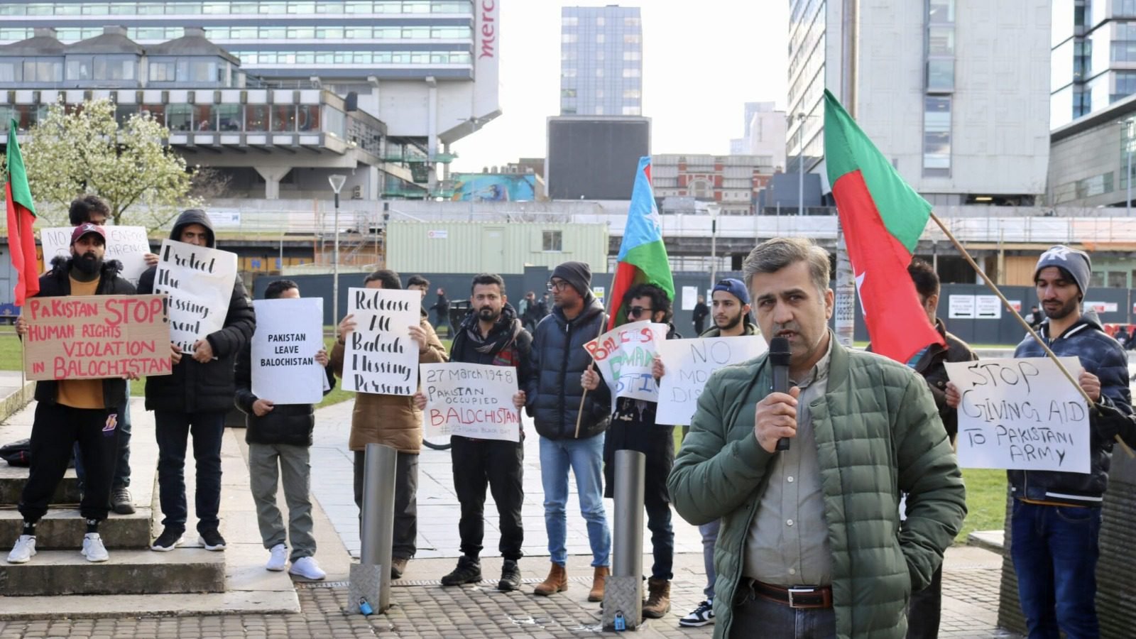 بی این ایم مانچسٹر زھرشانی : شیتانی ریاست پاکستان ءَ اسلام ءِ نام ءَ بلوچانی آزاتی پچ گپتگ