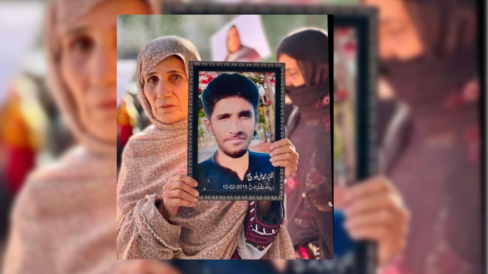 بکتیار ءِ سر ءَ چونیں بھتامے ھست گڑا آمیدگس ءَ پیش کنگ بہ بیت۔ مات