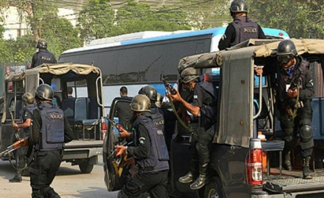 سی ٹی ڈی ءَ نوشکے اُرش ءَ سرمچارانی پجارگ ءُ چار شکی ئیں مردم ءِ دزگیر کنگ ءِ تاپار جتگ