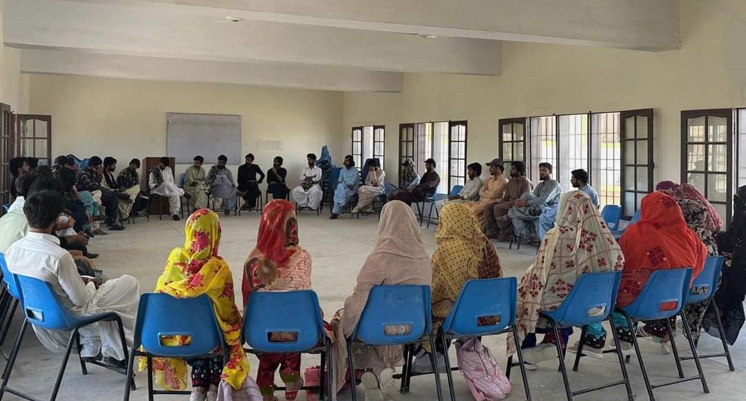 بساک پنجگور ھنکین ءِ دیوان ءَ نسرت کارمستر ءُ اکتر کارگشاد گچین کنگ بوتگ