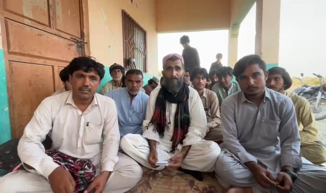 چہ بلیدہ ءَ زور بیگواھیں مردمانی کھولاں دیونے ءَدو بر زھرشانی کنگ ءِ سوڑگ کرتگ