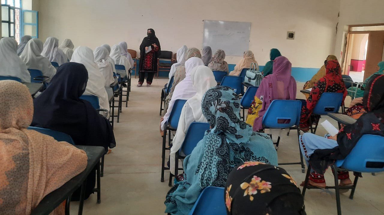 پنجگور ءَ بلوچ وومن پورم ءِ نیمگ ءَ دیوان برجم دارگ بوتگ