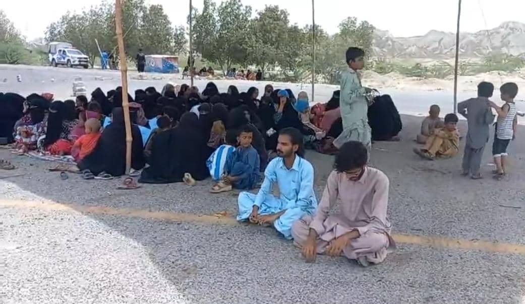 پسنی ءَ زور بیگواھیں بھادر بشیر ءِ کھول ءَ زھرشانی ءَ شھدگ بند کرتگ