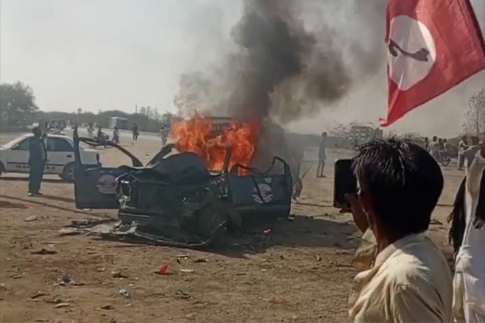 چہ سند شھکور ءَ پنجاپ ءَ آپ برگ ءِ بگیری ءَ  زھرشانی برجاہ اَنت
