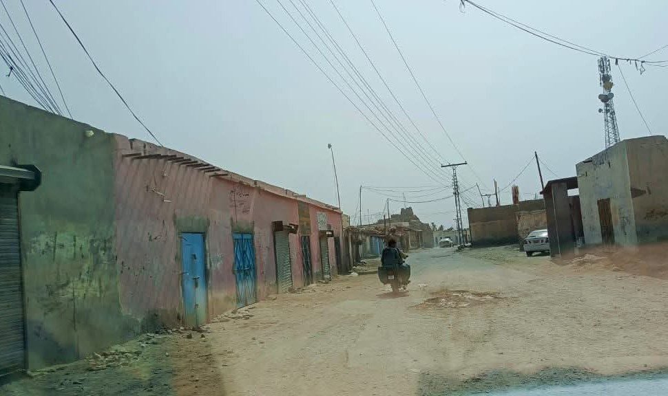 تمپ ءَ دزی ءُ لٹ ءُ پلی ءِ بگیری ءَ دومی  زھرشانی کنگ بیتگ