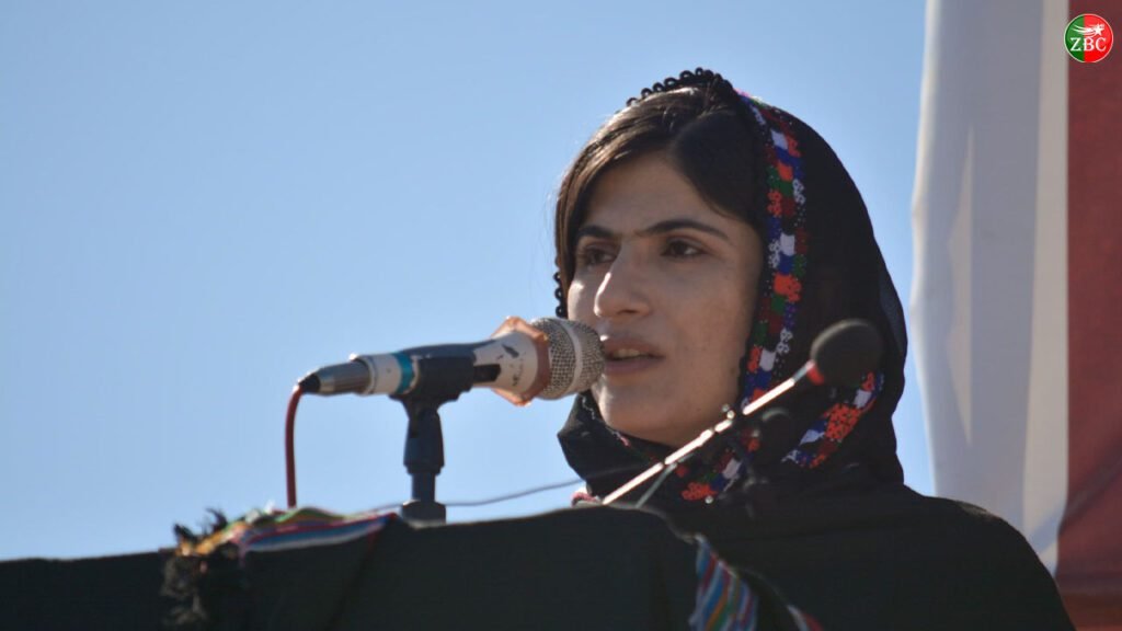 دین جان پہ جھان ءَ بلکیں نامے بہ بیت، بلے منی سارتیں ساھگ اِنت۔ سمی دین بلوچ