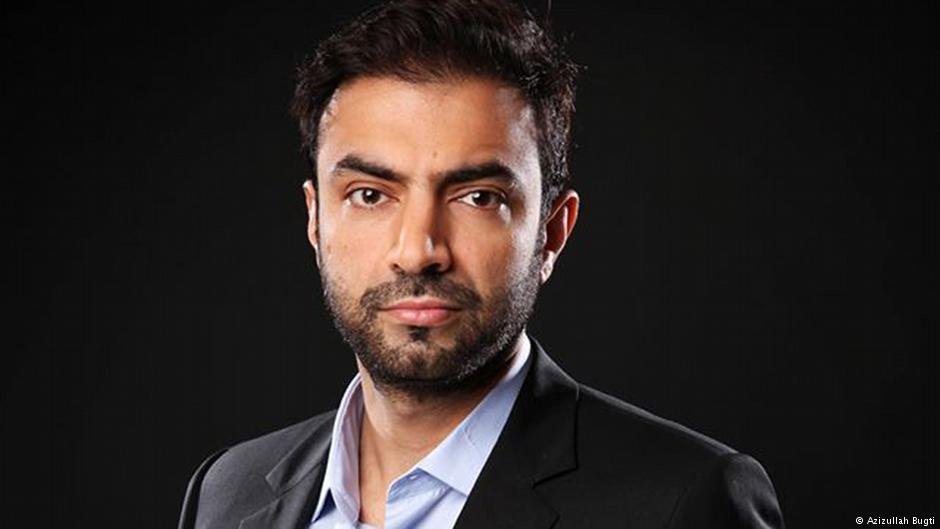 شھید نواب اکبر بگٹی ءَ دژمن ءِ دیم ءَ سر جھلی ءِ جاه ءَ په راج ءُ سرڈگار ءَ ندر بوگ گچین کرتگ – براھمدگ بگٹی