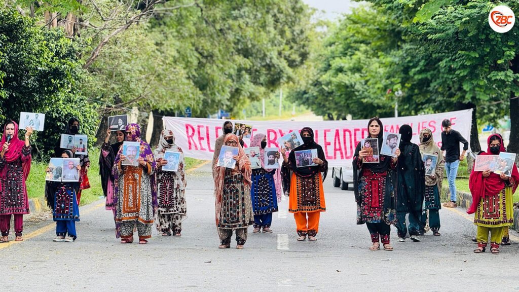 اسلام آباد زھرشانی ءَ چل ءُ ھپت روچ: بلوچاں ھمے پیسلہ کرتگ کہ آ زوراکیانی دیم ءَ وتی گھگیری ءَ برجاہ دار اَنت