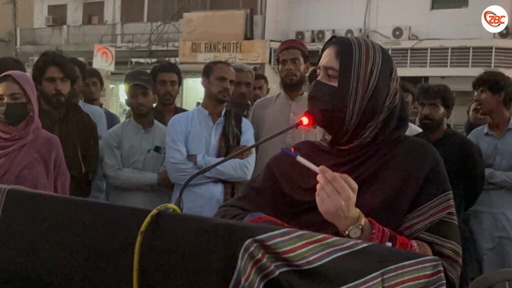 منی ، نازگل ءُ سید بی بی ءِ نام پورتھ شیڈول ءَ ھوار کنگ بیتگ اے وڑیں کاروائی نزور نہ مئے توکل ءَ گیشتر مھکم کنت۔ ڈاکٹر شلی بلوچ