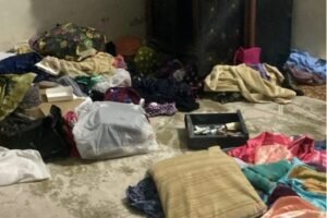 تربت ءَ  پاکستانی پوج ءَ یکبرے پد ءَ الی پکیرسنگھور ءِ گس ءَ بیڑ برتگ ءُ زوراکی کرتگ