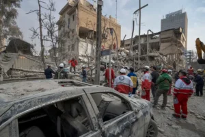 ایران ءِ سر ءَ ارشانی میانءَ داں انوں سے ھزار مردم بیران بوتگ